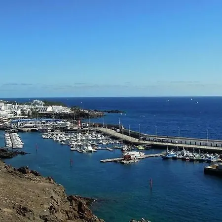 Splendid Puerto Del Carmen 4 Bedrooms Heated Pool Marica Centre Of Location Puerto del Carmen (Lanzarote)